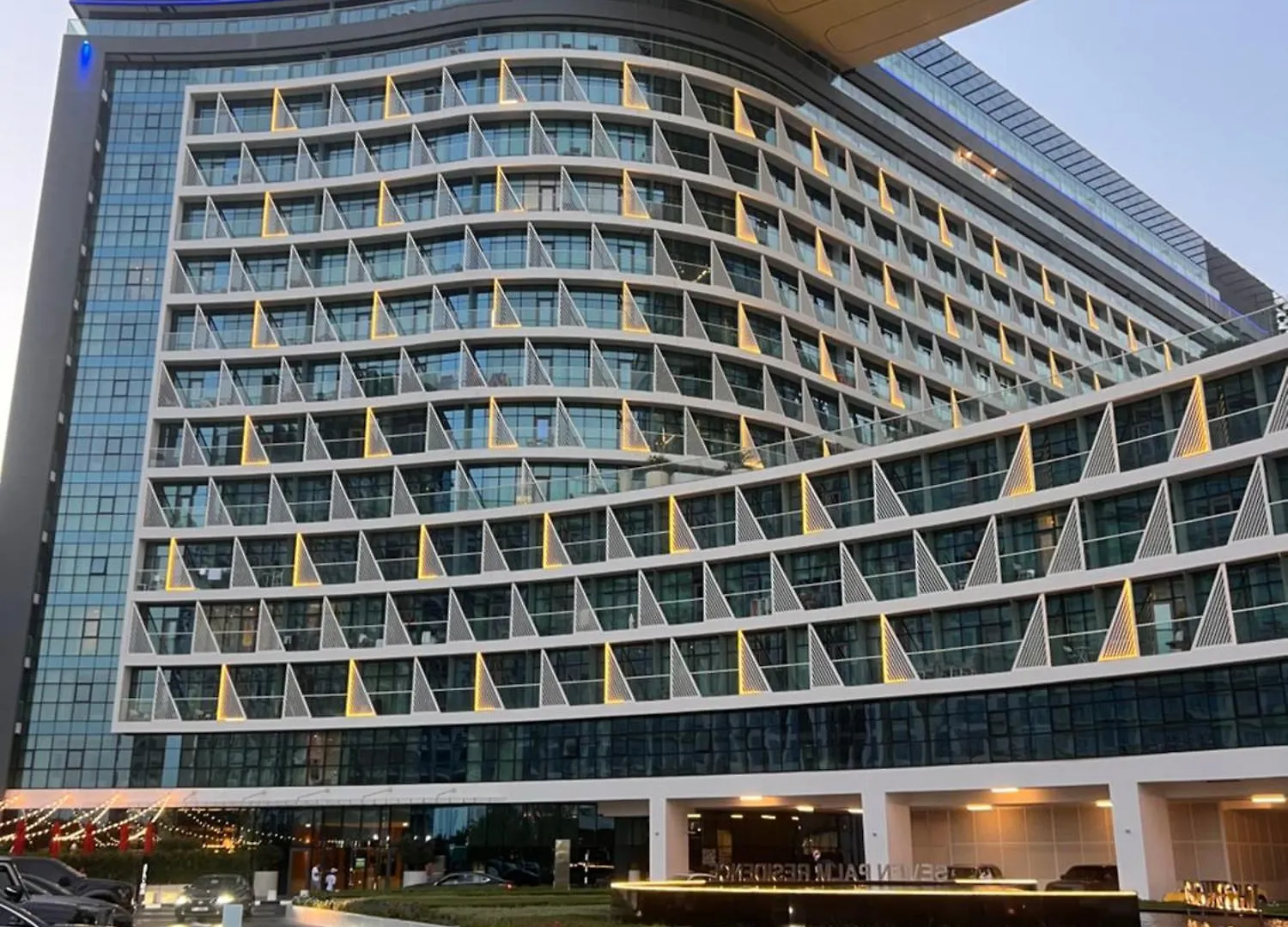 Serenity Suites Studio In Seven Palm Corner View Dubai Apartment